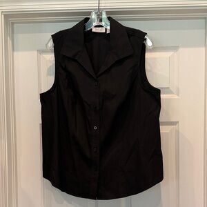 NWOT Chico’s Sleeveless Blouse No-Iron Size Medium